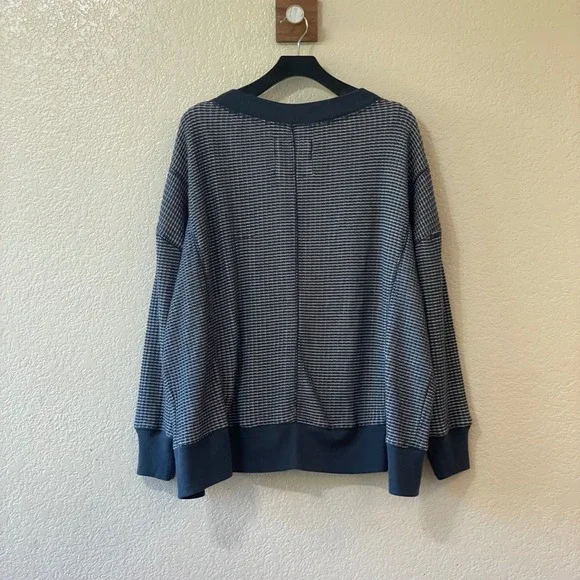 American Eagle Outfitters Big Hug V-Neck Waffle‎ Knit Sweatshirt Oversized Sz S - Picture 5 of 10